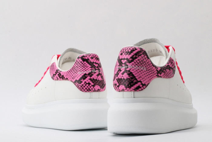 alex mcqu sneakers