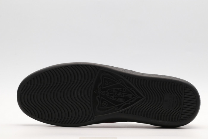 gi ace embroidered low-top sneaker 043002