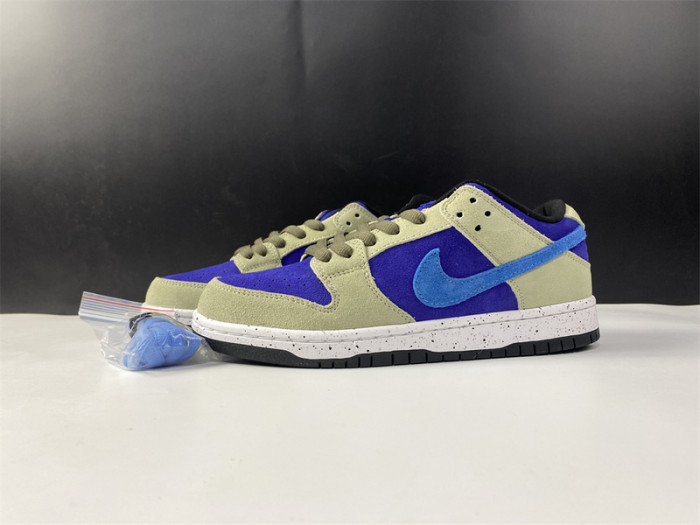 nike dunk low sb celadon bq6817-301