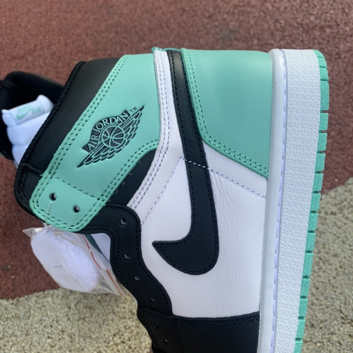 air jordan 1 retro high og nrg "igloo" 861428-100