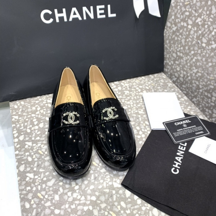 chan loafer