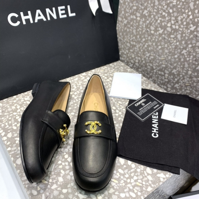 chan loafer