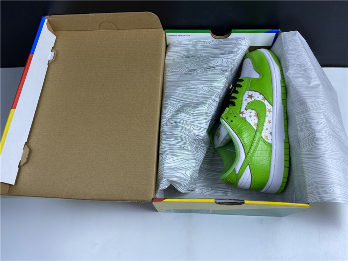 nike sb dunk low “mean green” dh3228-101