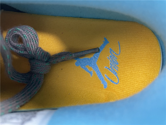 union x air jordan 4“ taupe haze” dj5718-242