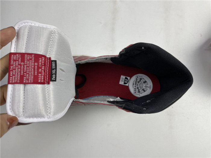 trophy room x air jordan 1 high og sp da2728-100