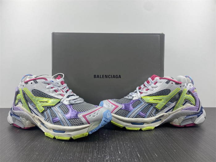 Balenciaga Runner Graffiti BCR026