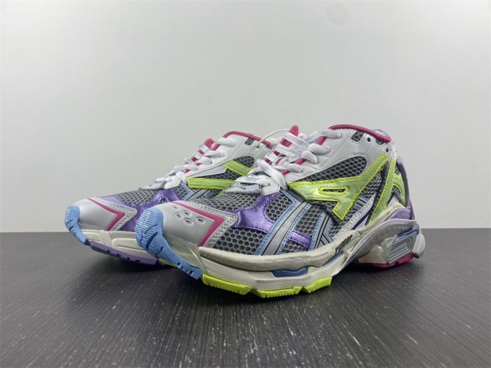 Balenciaga Runner Graffiti BCR026