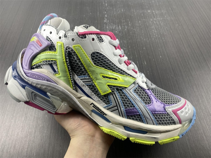 Balenciaga Runner Graffiti BCR026