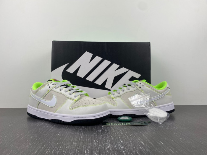 nike dunk low university of oregon pe fq7260-001