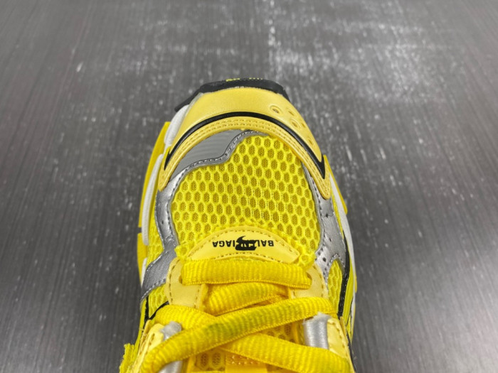Ba*len*cia*ga runner yellow black 677402w2rd30510