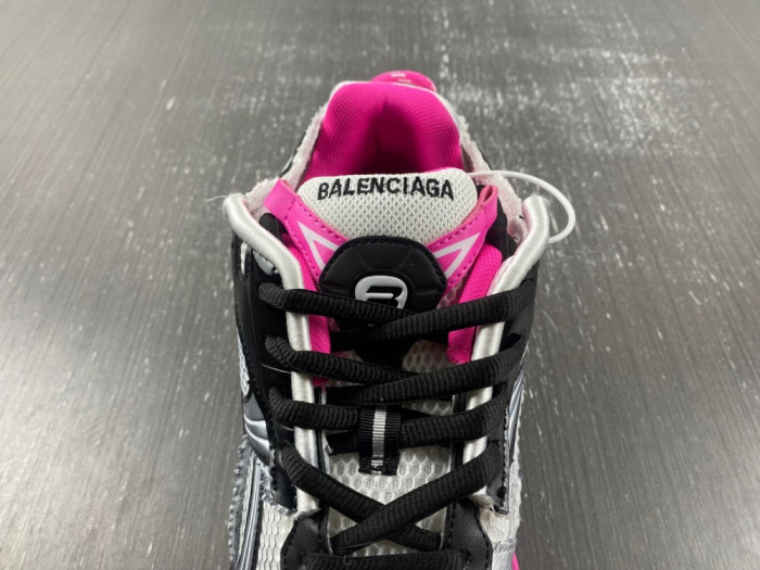 BALENCIAGA -PHANTOM SNEAKER 772774-W3RBW-9155