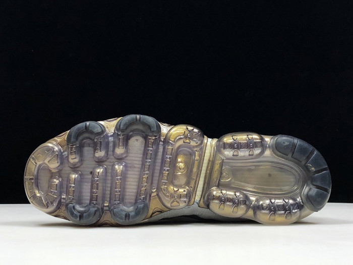 nike air vapormax 2019 premium white dark grey platinum tint at6810-100