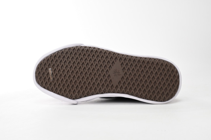 MIHARA YASUHIRO BLACK AND WHITE MY1