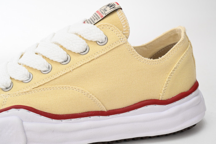 MIHARA YASUHIRO YELLOW WHITE AND RED MY6