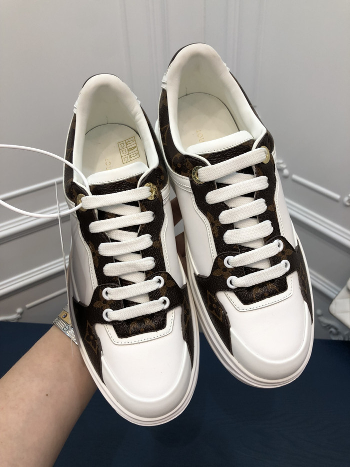 2023 l**is V*t*n lv 2324